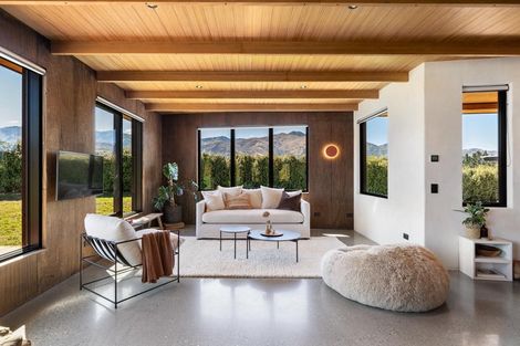 Photo of property in 20a Sam John Place, Lake Hawea, Wanaka, 9382