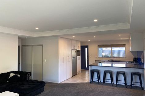 Photo of property in 2/23 Wakelin Place, Redwood, Christchurch, 8051
