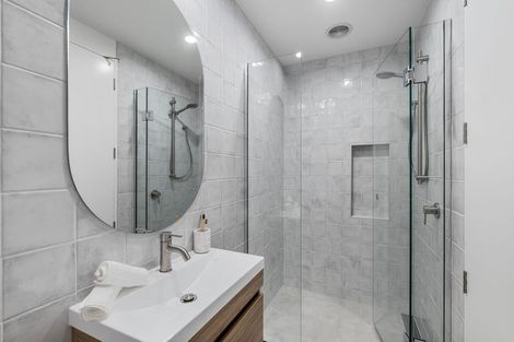 Photo of property in 2/17 Donald Place, St Albans, Christchurch, 8014