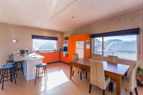 Photo of property in 5 Koputara Road, Himatangi Beach, Foxton, 4891