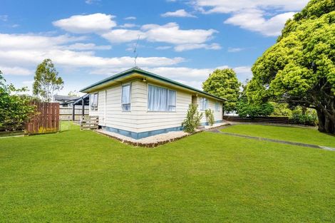 Photo of property in 2 Lipton Grove, Opaheke, Papakura, 2113