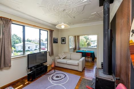 Photo of property in 22 Northgate, Strandon, New Plymouth, 4312