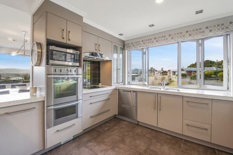 Photo of property in 1 Locheagles Rise, Kinloch, Taupo, 3377