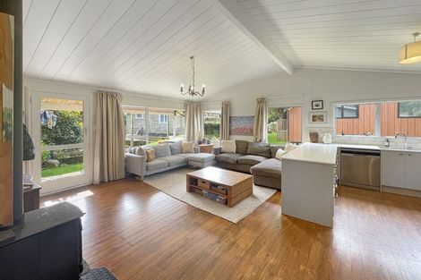 Photo of property in 42 Saxton Road, Upper Vogeltown, New Plymouth, 4371
