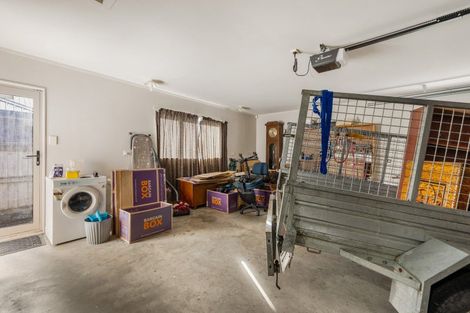 Photo of property in 21 Pukawa Place, Feilding, 4702