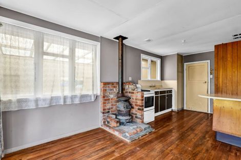 Photo of property in 1 Avon Street, Stratford, 4332