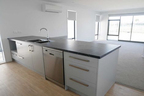 Photo of property in 93 Manakura Street, Russley, Christchurch, 8042