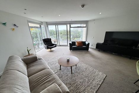 Photo of property in Piermont Apartments, 2b/82 Cable Street, Te Aro, Wellington, 6011