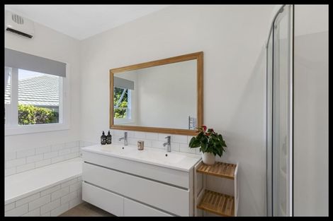 Photo of property in 27 Everest Street, Khandallah, Wellington, 6035