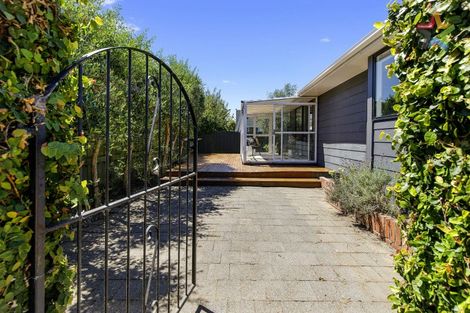 Photo of property in 9 Field Street, Silverstream, Upper Hutt, 5019