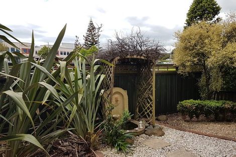 Photo of property in 30/21 Armoy Drive, East Tamaki, Auckland, 2016