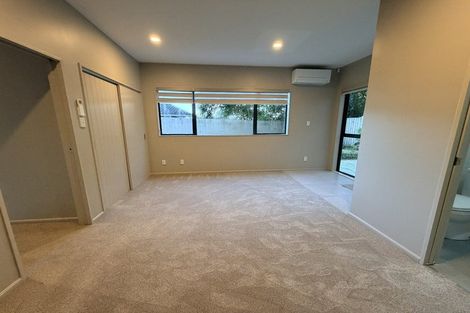 Photo of property in 2/24 Bonito Place, Bayview, Auckland, 0629