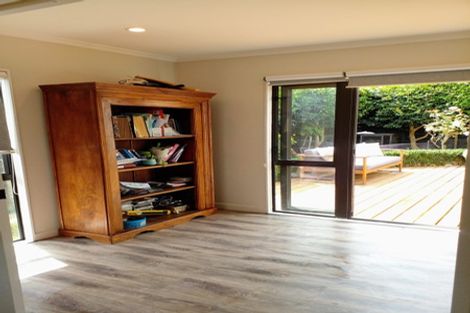 Photo of property in 47 Nielsen Gardens, Rototuna, Hamilton, 3210