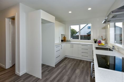 Photo of property in 279 Pages Road, Wainoni, Christchurch, 8061