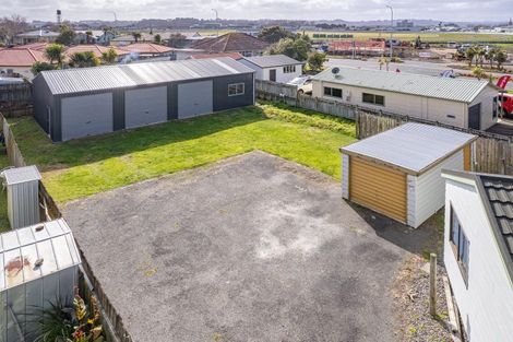 Photo of property in 52 Heads Road, Gonville, Wanganui, 4501