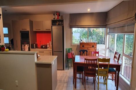 Photo of property in 32 Sycamore Drive, Sunnynook, Auckland, 0620