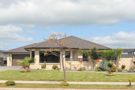 Photo of property in 51 Beachwater Drive, Papamoa Beach, Papamoa, 3118