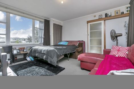 Photo of property in 50 Ellis Avenue, Mount Roskill, Auckland, 1041