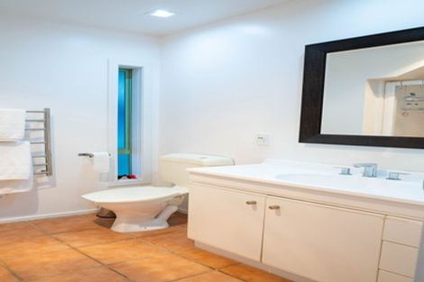 Photo of property in 4a Richards Avenue, Forrest Hill, Auckland, 0620