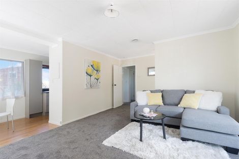 Photo of property in 72a Astley Avenue, New Lynn, Auckland, 0600
