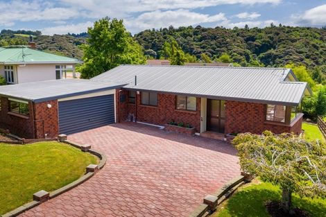 Photo of property in 53 Martin Road, Fairfield, Dunedin, 9018