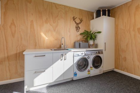 Photo of property in 375c Maharakeke Road, Waipukurau, 4281