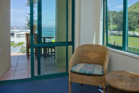 Photo of property in 304/6 Adams Avenue, Mount Maunganui, 3116