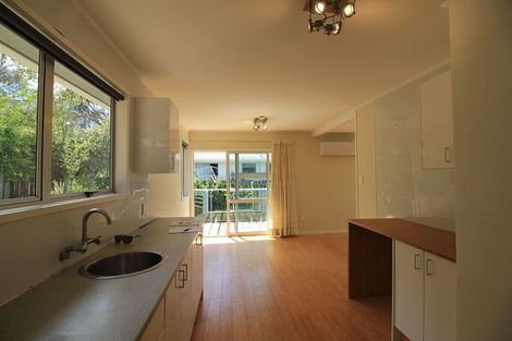 Photo of property in 16 Jayne Place, Torbay, Auckland, 0630