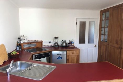 Photo of property in 12 Church Street, Tirau, 3410