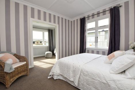 Photo of property in 107 Broadway, Carterton, 5713