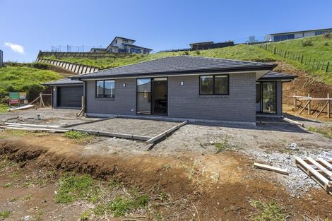 Photo of property in 64 Fernbrook Drive, Hurworth, New Plymouth, 4310