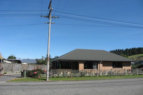 Photo of property in 20 Hislop Street, Geraldine, 7930