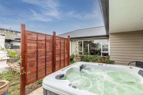 Photo of property in 70 Parekaawa Drive, Motuoapa, Turangi, 3382