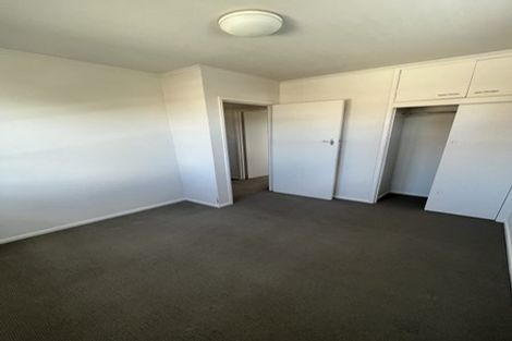 Photo of property in 231a Point Chevalier Road, Point Chevalier, Auckland, 1022