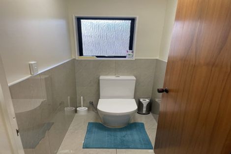 Photo of property in 2/4 Calluna Crescent, Totara Heights, Auckland, 2105