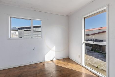 Photo of property in 9 Tannock Place, Mangere East, Auckland, 2024