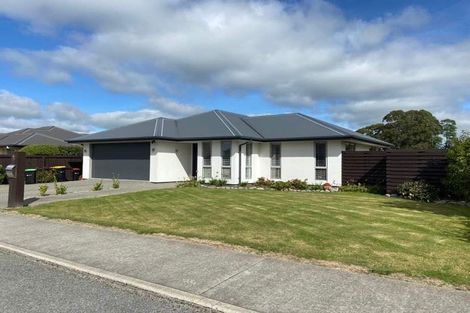 Photo of property in 91 Acacia Avenue, Rangiora, 7400