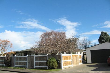 Photo of property in 712 Ballantyne Street, Frimley, Hastings, 4120