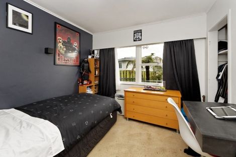 Photo of property in 177a Waimumu Road, Massey, Auckland, 0614