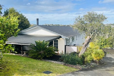 Photo of property in 27 Montclair Rise, Browns Bay, Auckland, 0630