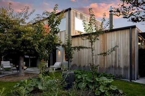 Photo of property in 11 Advance Terrace, Arrowtown, 9302