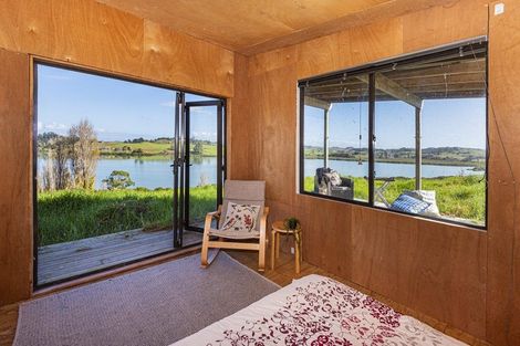 Photo of property in 228 Petley Road, Paparoa, 0571