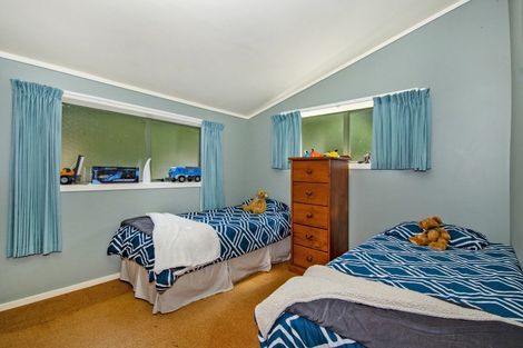 Photo of property in 3 Oakura Road, Oakura, Hikurangi, 0184