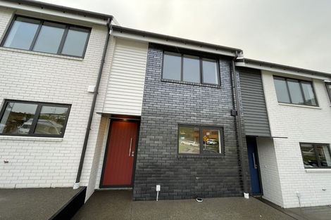 Photo of property in 10 Bee Lane, Whitby, Porirua, 5024