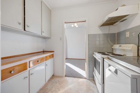 Photo of property in 84 Barrys Road, Glendene, Auckland, 0602