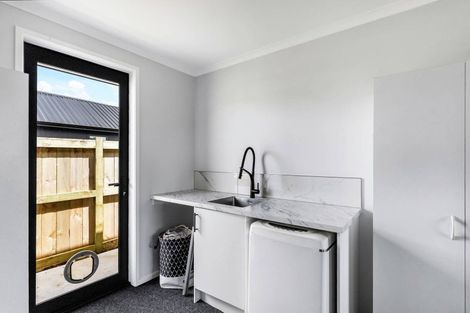 Photo of property in 28 Kerr Crescent, Patumahoe, 2679