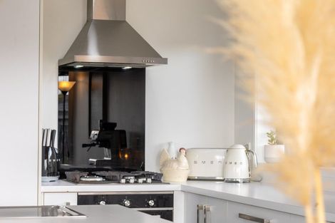 Photo of property in 9 Aqua Way, Paraparaumu, 5032