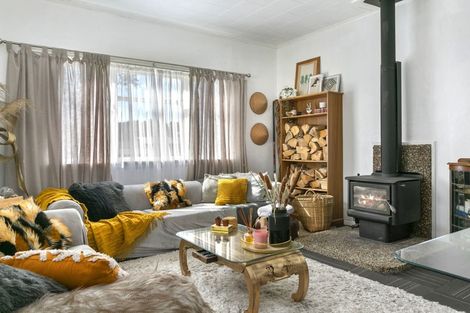 Photo of property in 33 Rangipoia Place, Turangi, 3334