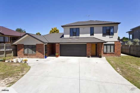 Photo of property in 3 Jomard Terrace, Northcross, Auckland, 0632