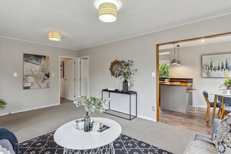 Photo of property in 6 Jane Street, Waikanae Beach, Waikanae, 5036